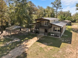 76 Entrekin Rd., Lumberton, MS 39455