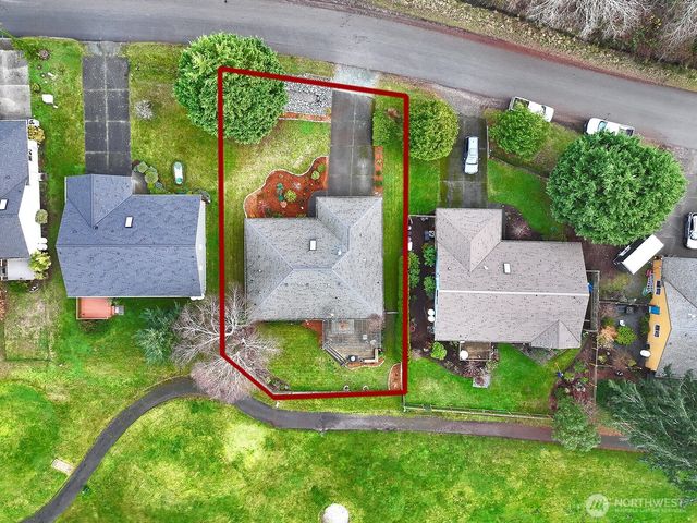 4900 Spinnaker Drive, Freeland, WA 98249