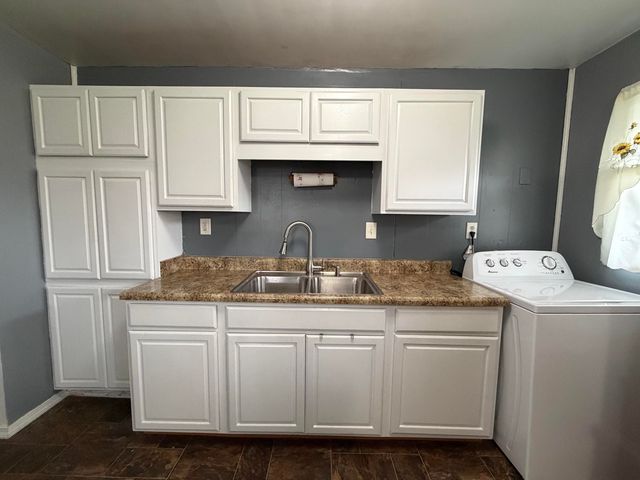 4802 Willowbrook Drive 4802 Willowbrook Drive, Springfield, OH 45503