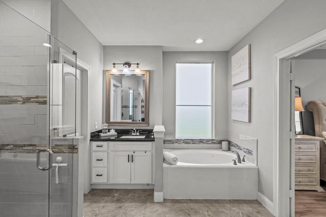 16003 Three Oaks Boulevard, Santa Fe, TX 77517