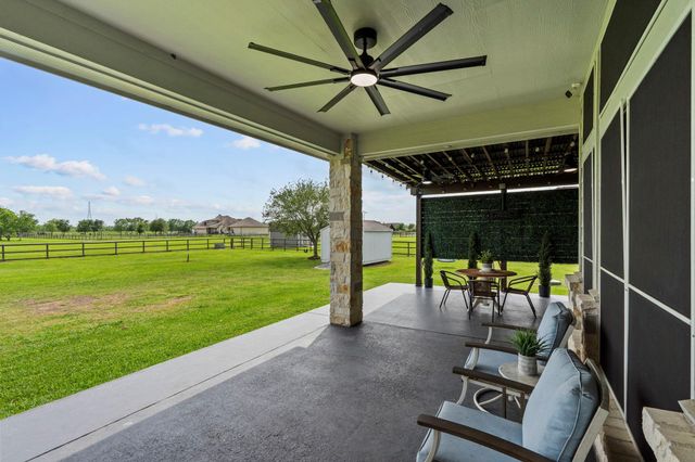 16003 Three Oaks Boulevard, Santa Fe, TX 77517