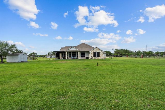 16003 Three Oaks Boulevard, Santa Fe, TX 77517