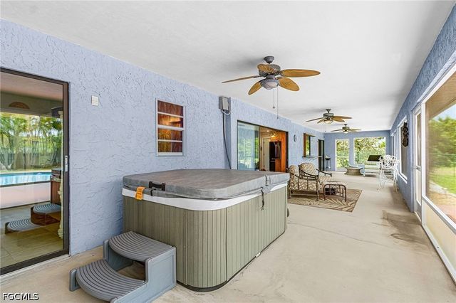 15474 Pembrooke RD, Bokeelia, FL 33922