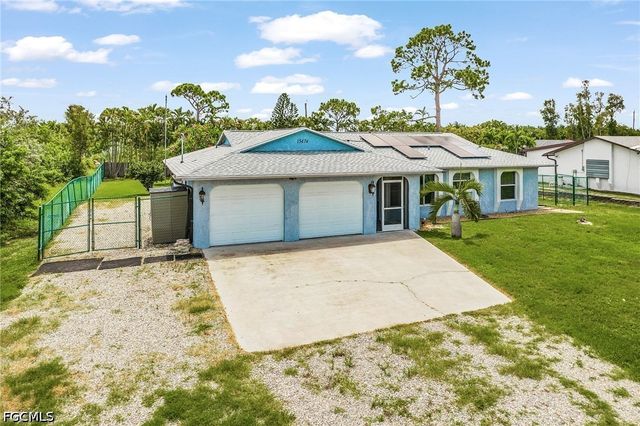 15474 Pembrooke RD, Bokeelia, FL 33922