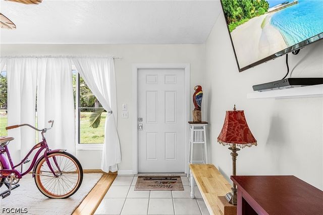 15474 Pembrooke RD, Bokeelia, FL 33922