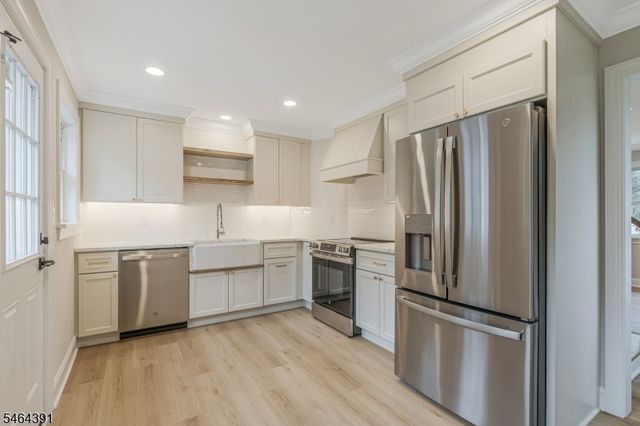 149 W. Golf Ave, South Plainfield Boro, NJ 07080