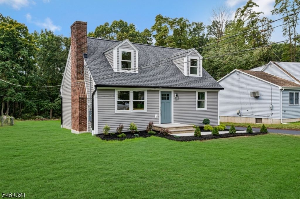 149 W. Golf Ave, South Plainfield Boro, NJ 07080 — photo 2