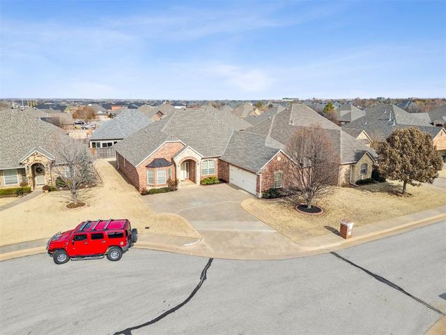 8409 NW 124th Circle, Oklahoma City, OK 73142