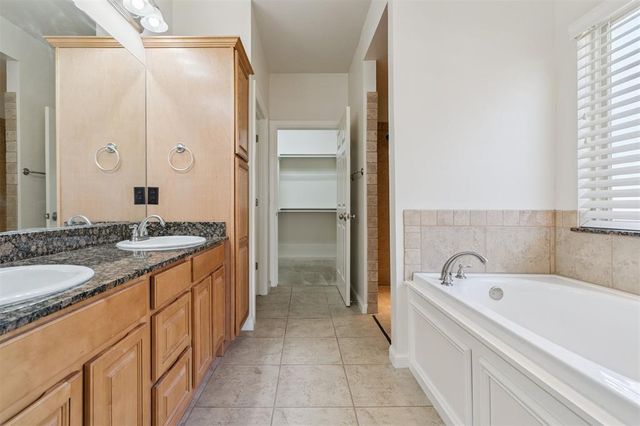 8409 NW 124th Circle, Oklahoma City, OK 73142