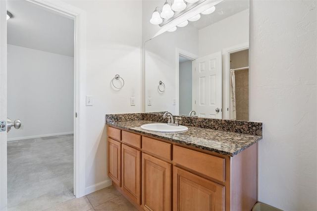 8409 NW 124th Circle, Oklahoma City, OK 73142