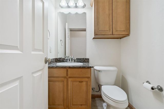 8409 NW 124th Circle, Oklahoma City, OK 73142