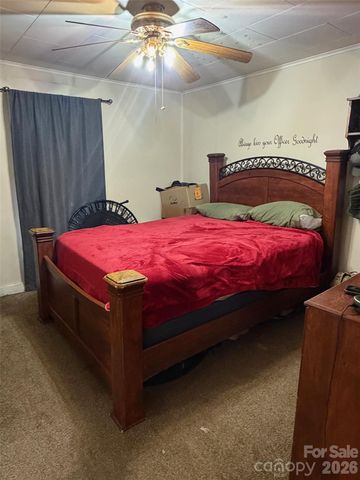 28 Red Bridge Lane, Sylva, NC 28779