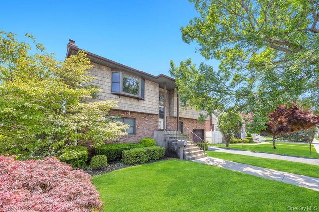 1840 Maurice Avenue, East Meadow, NY 11554