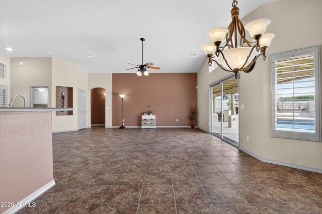 6544 S FOOTHILLS Drive, Gold Canyon, AZ 85118