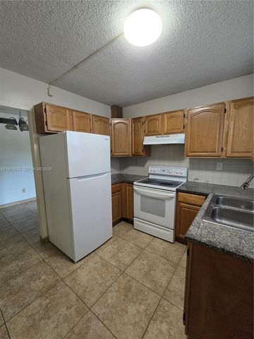 2244 Madison St 3, Hollywood, FL 33020