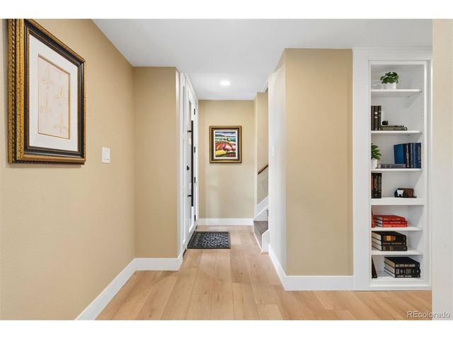 127 Via Vallecito, Manitou Springs, CO 80829