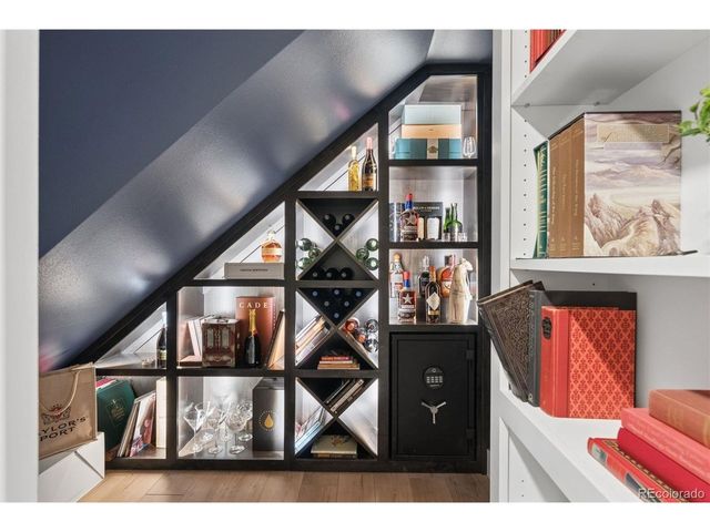 127 Via Vallecito, Manitou Springs, CO 80829
