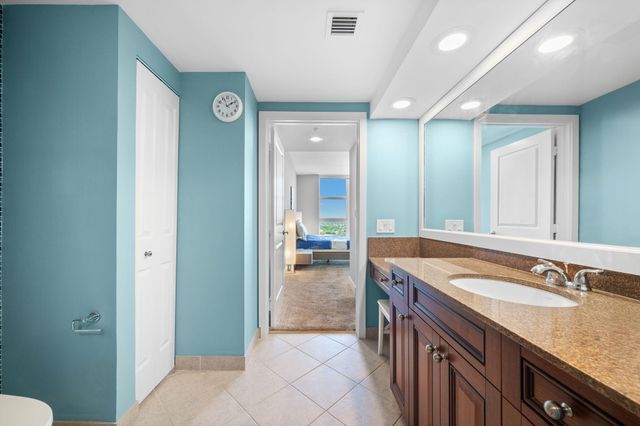 347 N New River Dr Drive E 2302, Fort Lauderdale, FL 33301