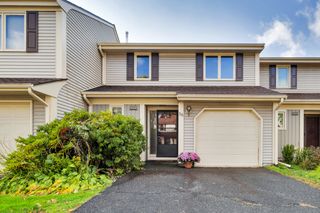 36 Copper Beech Drive 36, Rocky Hill, CT 06067