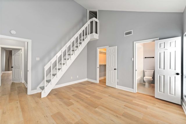 2002 Fairview Avenue, Houston, TX 77019