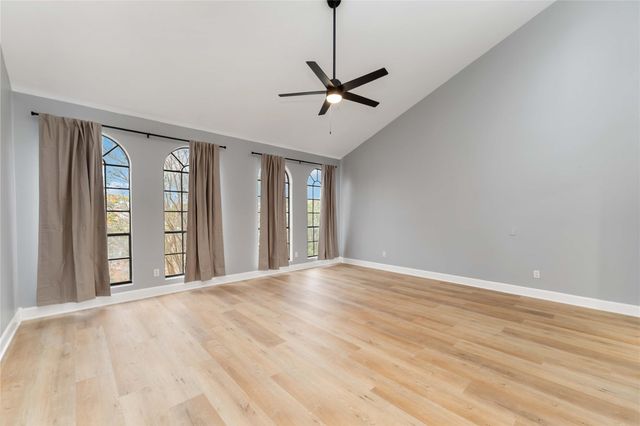 2002 Fairview Avenue, Houston, TX 77019