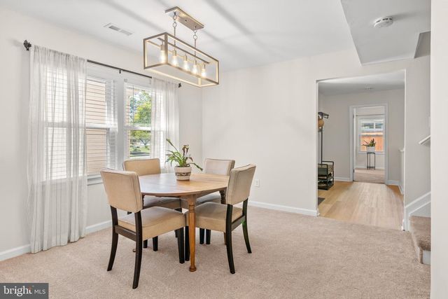1801 E REGENTS PARK RD, Crofton, MD 21114