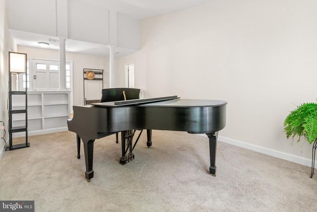 1801 E REGENTS PARK RD, Crofton, MD 21114