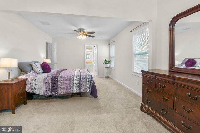 1801 E REGENTS PARK RD, Crofton, MD 21114