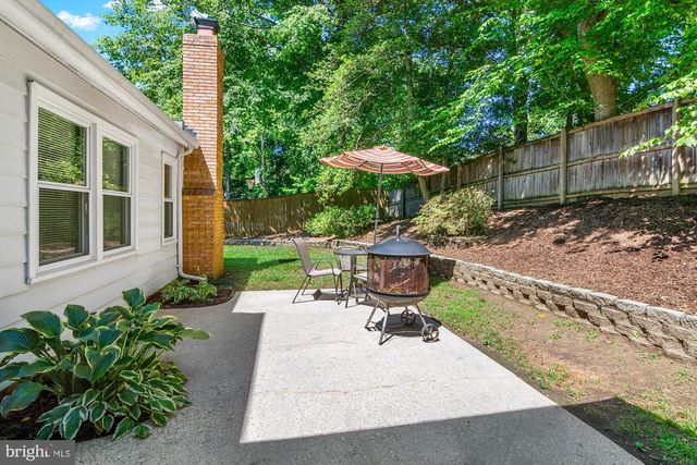 1801 E REGENTS PARK RD, Crofton, MD 21114