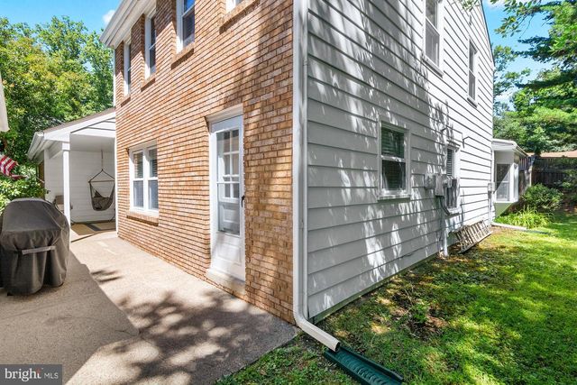 1801 E REGENTS PARK RD, Crofton, MD 21114