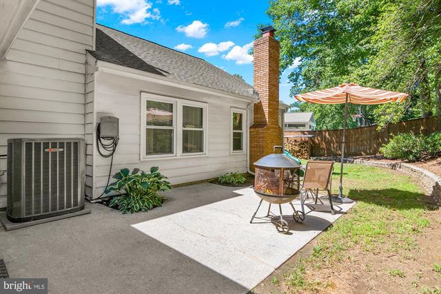1801 E REGENTS PARK RD, Crofton, MD 21114