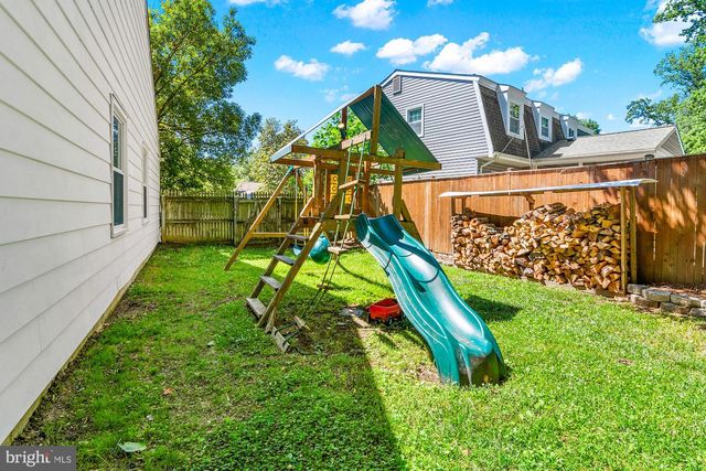 1801 E REGENTS PARK RD, Crofton, MD 21114