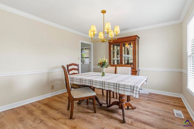 6201 Governor Macdonald Drive, Macon, GA 31216