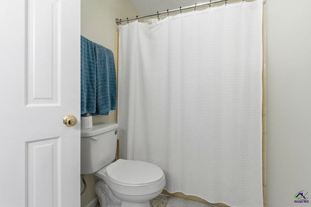 6201 Governor Macdonald Drive, Macon, GA 31216