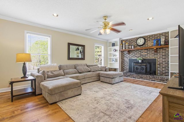 6201 Governor Macdonald Drive, Macon, GA 31216