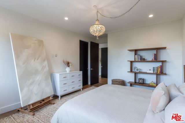 18938 Wells Drive, Tarzana (los Angeles), CA 91356