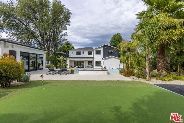 18938 Wells Drive, Tarzana (los Angeles), CA 91356