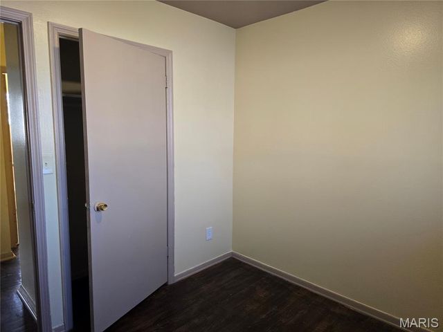 1200 Rhea Avenue, St Louis, MO 63138