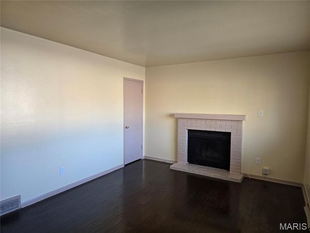 1200 Rhea Avenue, St Louis, MO 63138