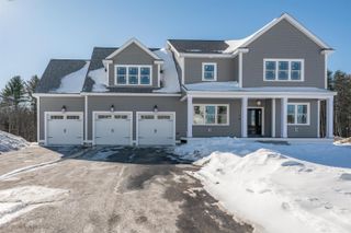6 Newbury Road M18 B12-16 L7, Pelham, NH 03076