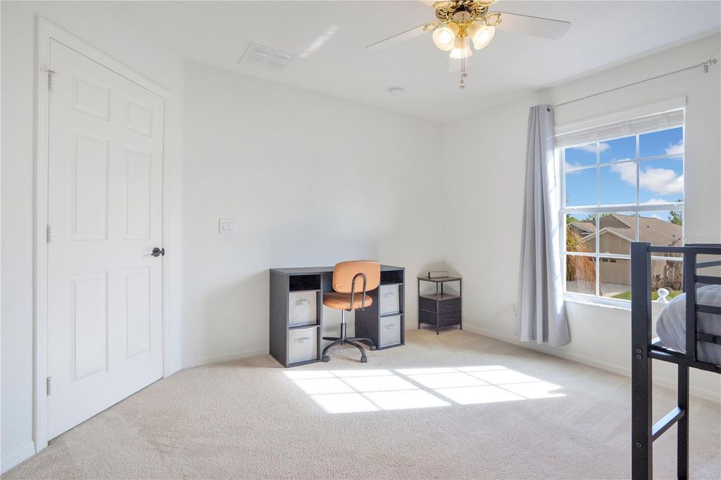 Image 25 of property listing at 9149 PECKY CYPRESS WAY, Orlando, FL 32836