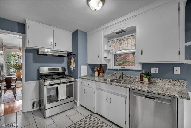 2390 Rinard, Cleveland Heights, OH 44118