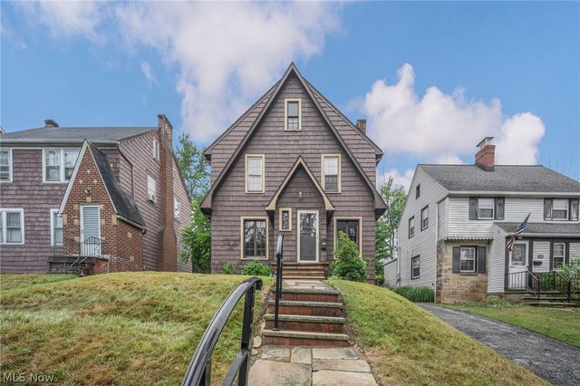 2390 Rinard, Cleveland Heights, OH 44118