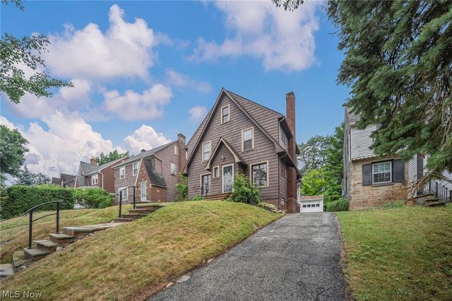 2390 Rinard, Cleveland Heights, OH 44118