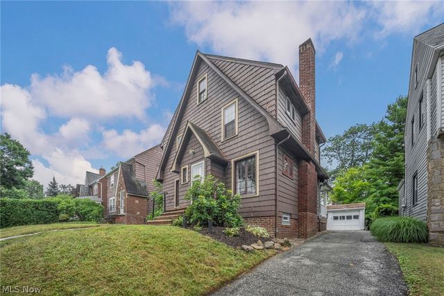 2390 Rinard, Cleveland Heights, OH 44118