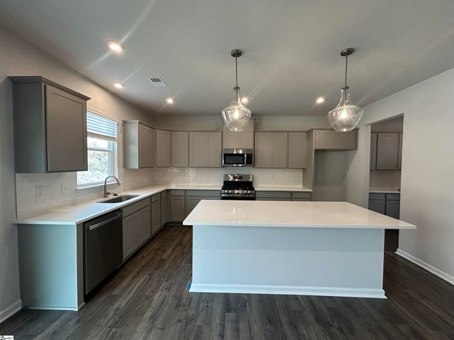 215 Thurgood Drive Extension, Greenville, SC 29607