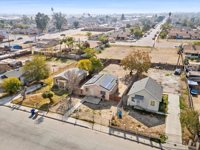 1425 Murdock Street, Bakersfield, CA 93307