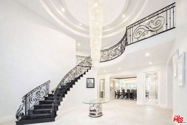 14132 Beresford Road, Beverly Hills, CA 90210