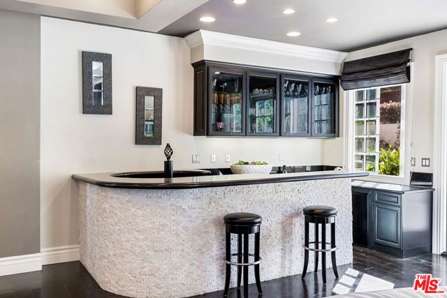 14132 Beresford Road, Beverly Hills, CA 90210