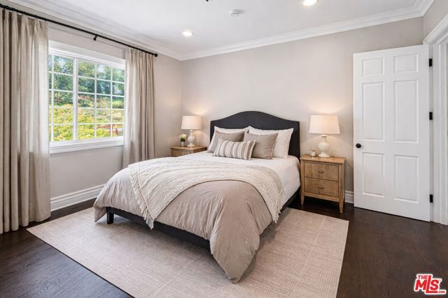 14132 Beresford Road, Beverly Hills, CA 90210